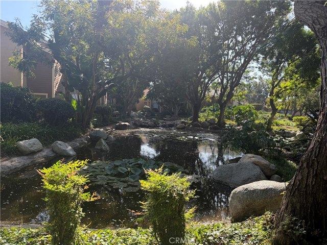 Townhouse for sale in Irvine, California