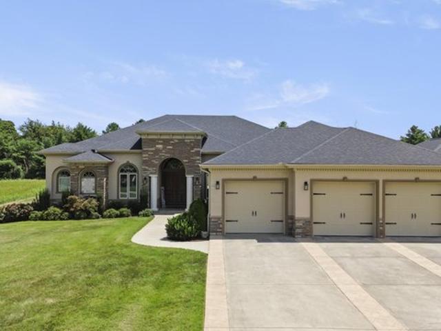 House for sale in Bronston, Kentucky