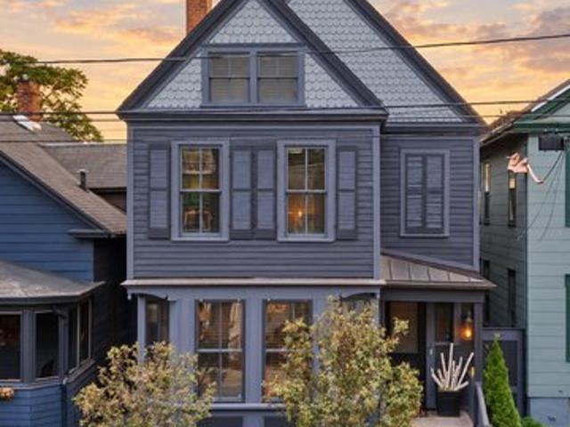 House for sale in Oakdale, City of Hudson