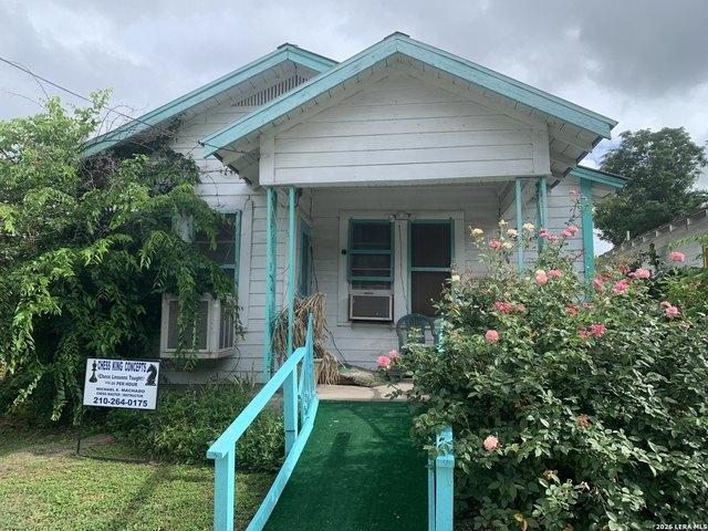 House for sale in Leesville, Texas