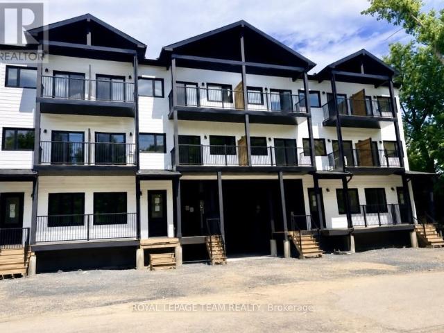 Townhouse for rent in Mulhurst Bay, Ontario