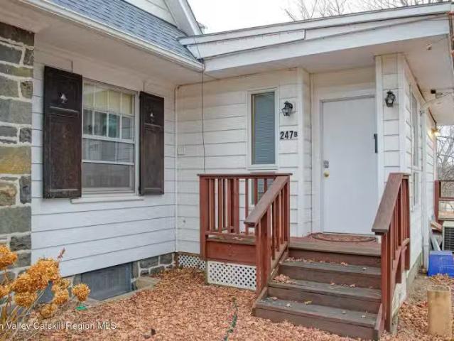 Apartment for rent in Kingston