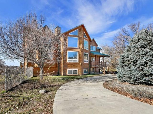 House for sale in Clearfield, Utah