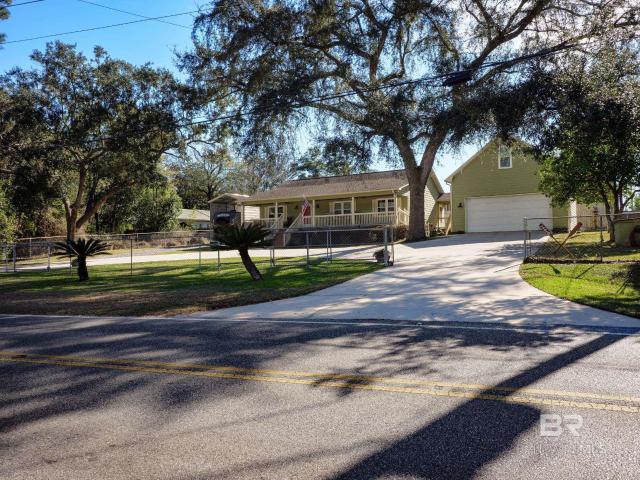 House for sale in Elberta, Alabama