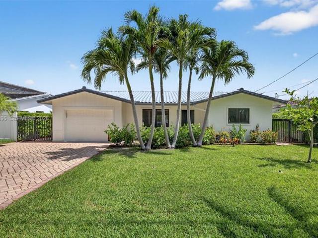 House for sale in Pompano Beach, Florida