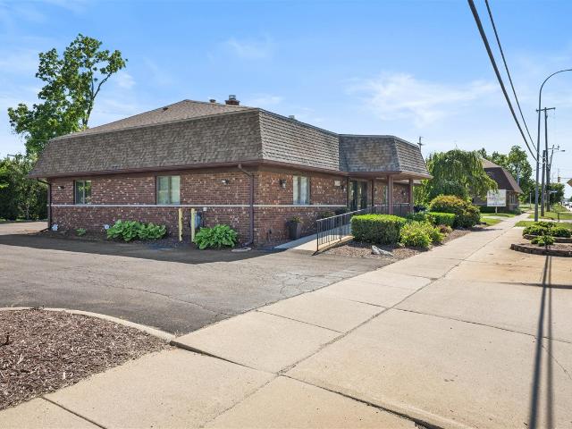 Commercial for sale in Taylor, Michigan