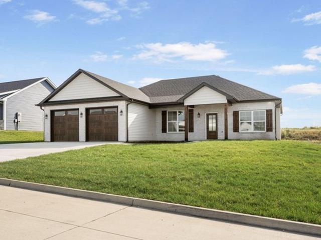 House for sale in Boonville, Cooper County