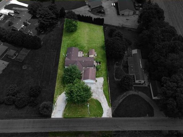 House for sale in Pierceton, Indiana