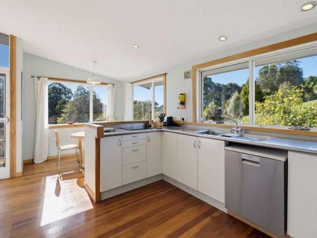 Property for sale in Upper Moutere, Tasman