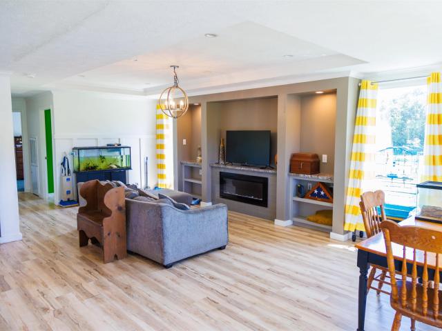 House for sale in Depauw, Indiana