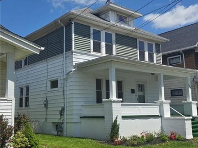 House for sale in Niagara, New York