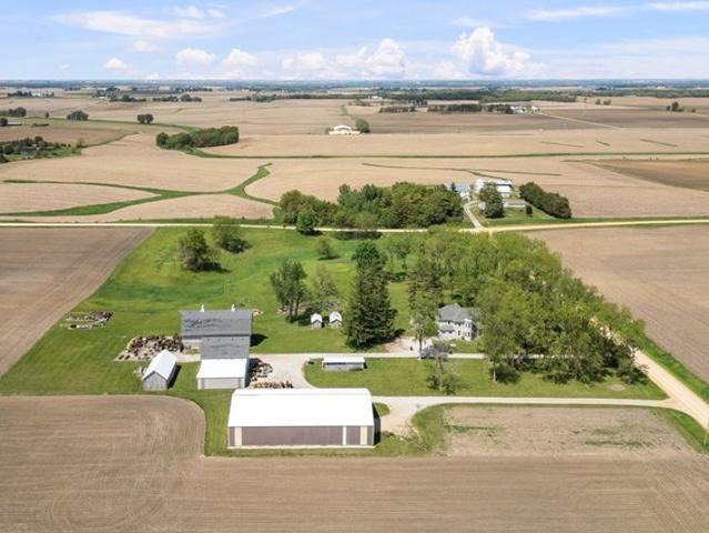 House for sale in Eldridge, Iowa