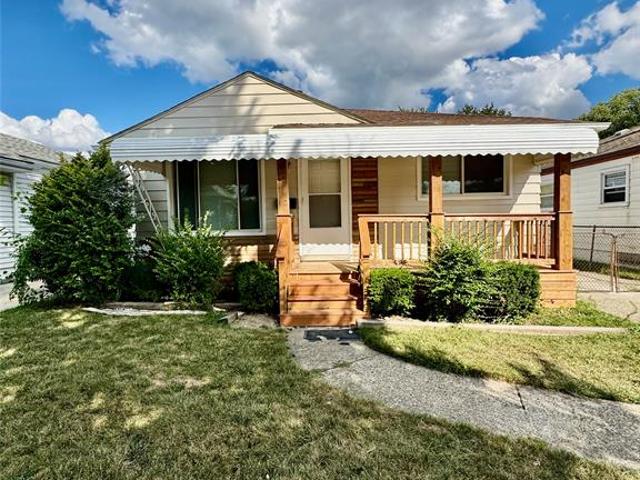 House for sale in Eastpointe, Michigan