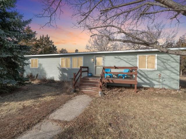House for sale in Chamberlain, South Dakota