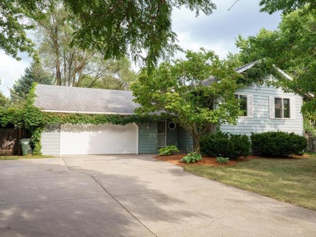 House for sale in Saint Augusta, Stearns County