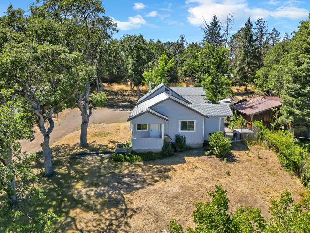 House for sale in Shasta, California