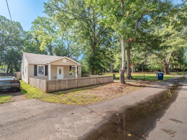 House for sale in Aiken, Aiken County