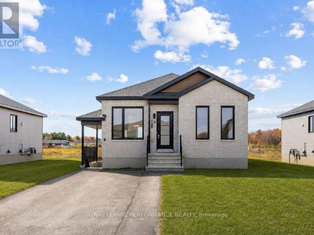House for rent in Limoges, The Nation