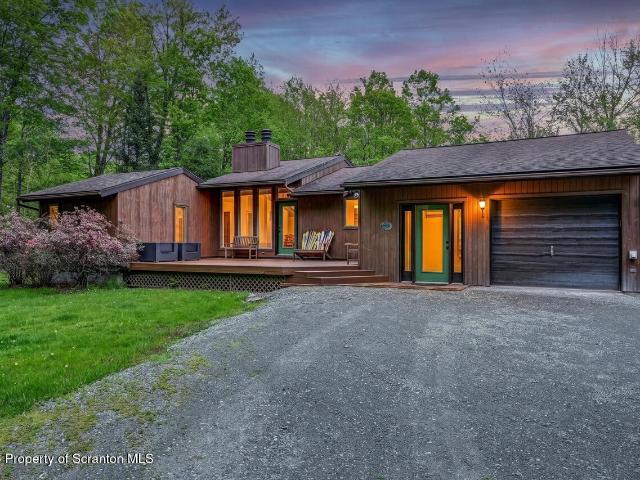 House for sale in Clifford, Pennsylvania