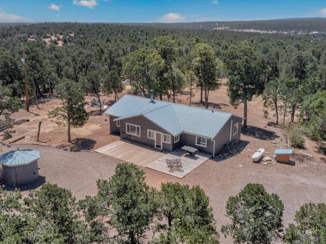 House for sale in Edgewood, New Mexico