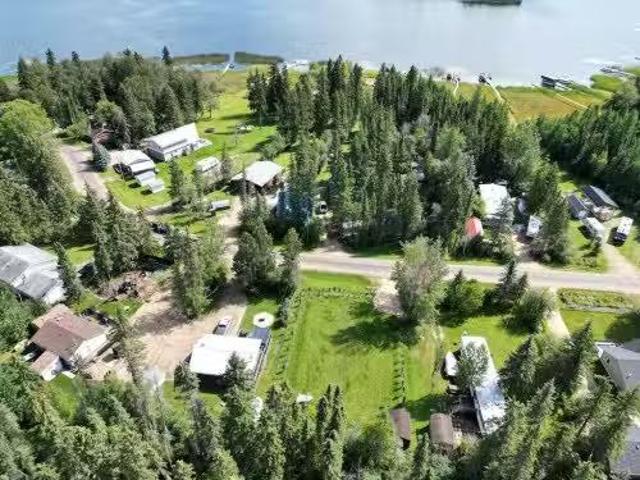 House for sale in Alberta