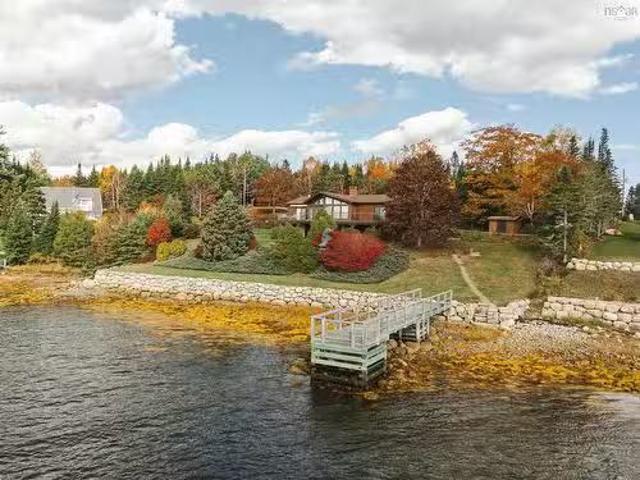 House for sale in Chester Basin, Nova Scotia