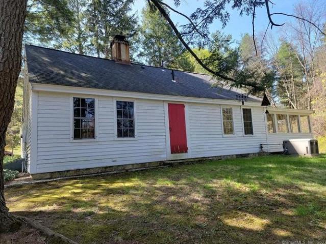 House for sale in Pomfret, Connecticut