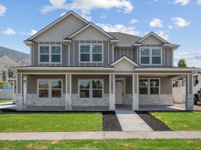 House for sale in Springville, Utah