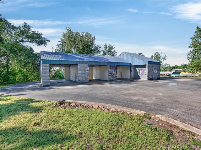 Commercial for sale in Roach, Missouri