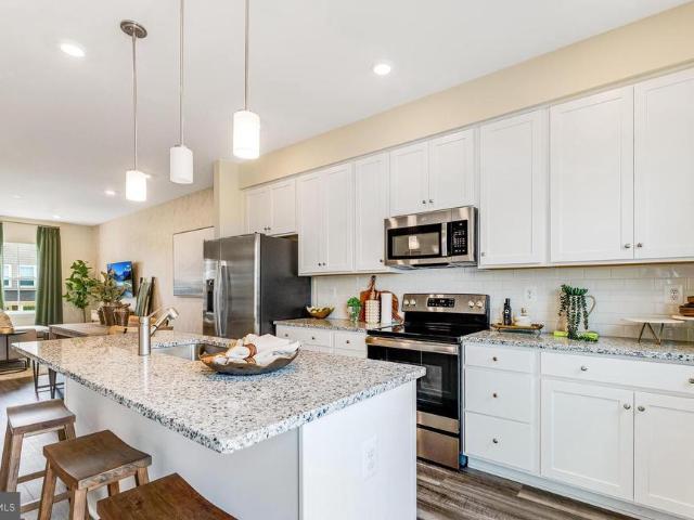Townhouse for sale in Kearneysville, West Virginia