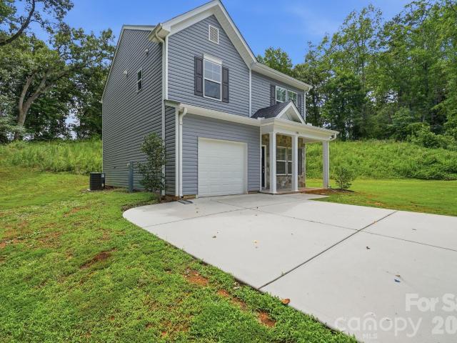 House for sale in Troutman, North Carolina