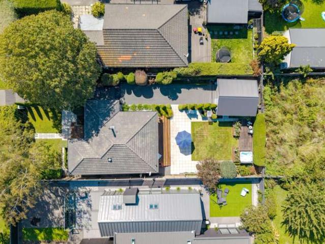 House for sale in Saint Albans, Canterbury