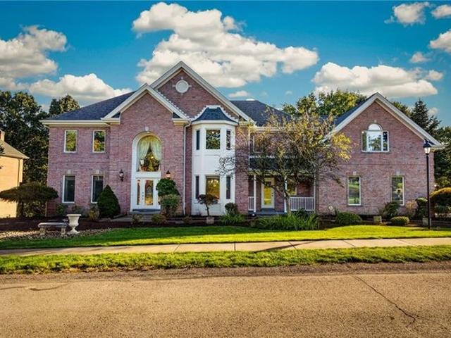 House for sale in Wexford, Pine Township