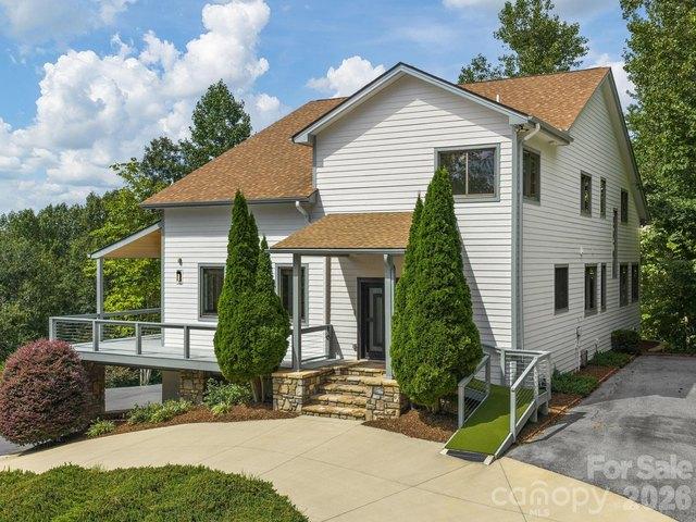 House for sale in East Flat Rock, North Carolina