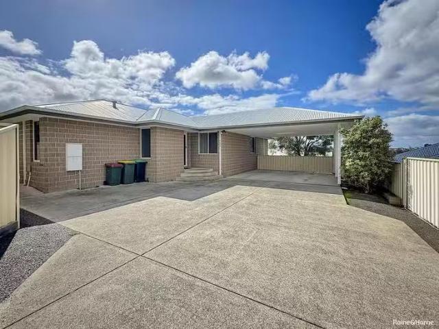 House for rent in St James, Western Australia
