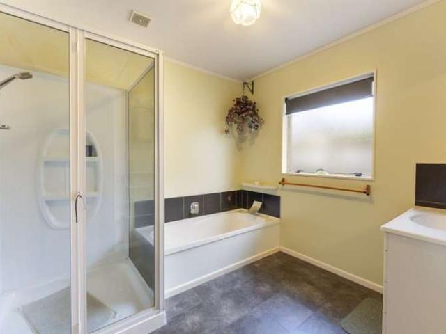 Property for sale in Cable Bay, Nelson Bays