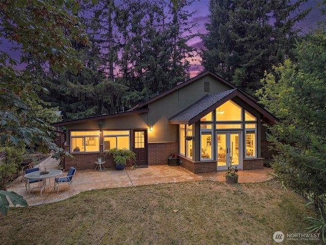 House for sale in Black Diamond, Washington