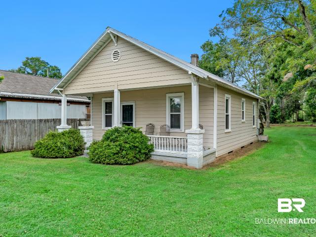 Commercial for sale in Elberta, Alabama