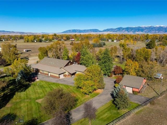 House for sale in Manhattan, Montana