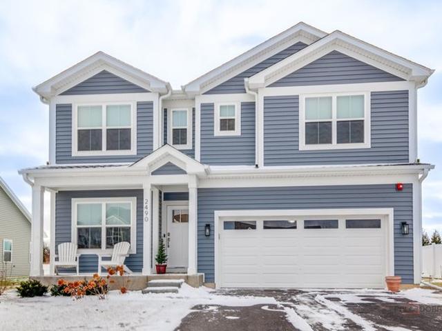House for sale in Wauconda, Illinois