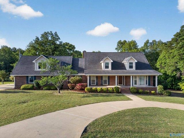 House for sale in Etowah, Alabama
