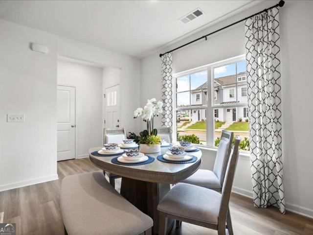 Townhouse for sale in Conyers, Georgia