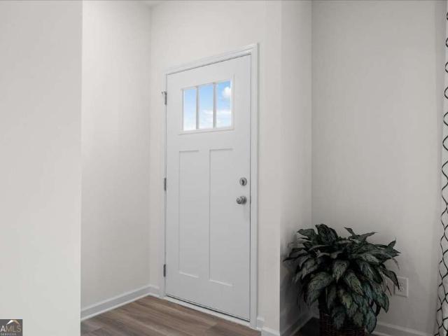 Townhouse for sale in Conyers, Georgia