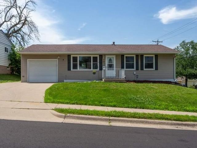 House for sale in Dubuque, Iowa
