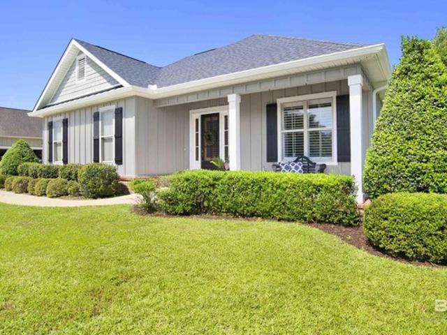 House for sale in Daphne, Alabama