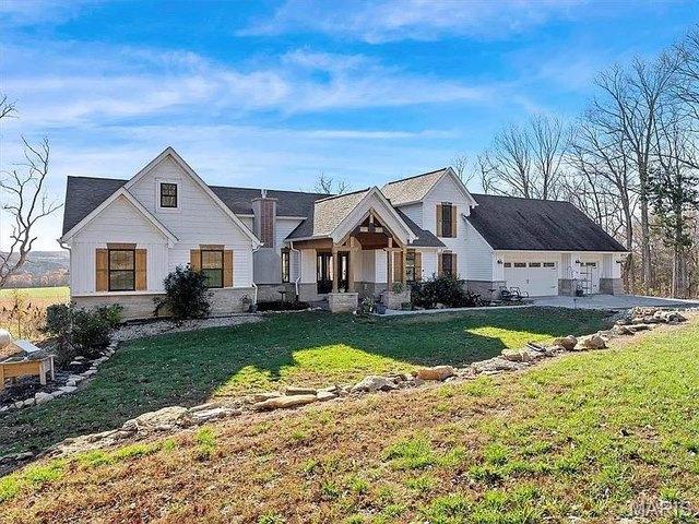 House for sale in Farmington, Saint Francois County