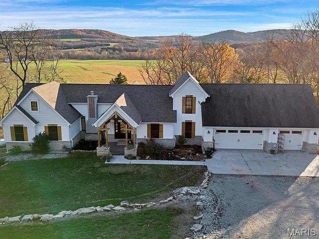 House for sale in Farmington, Missouri