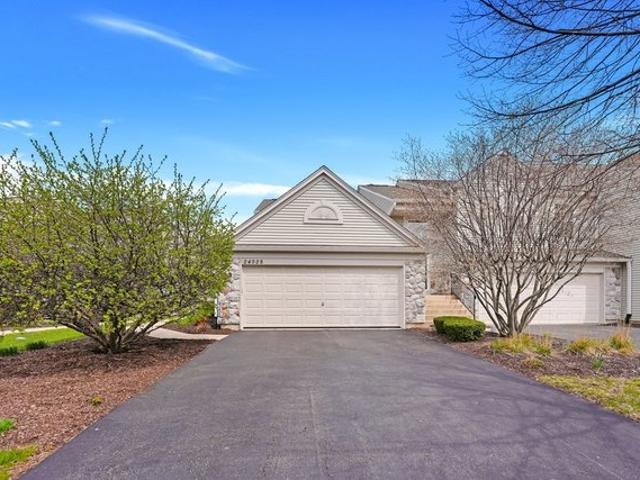 Condo for sale in Plainfield, Illinois