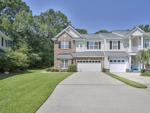 Townhouse for sale in Mount Pleasant, South Carolina