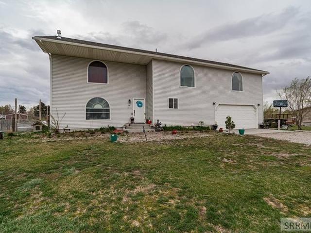 House for sale in Hamer, Idaho